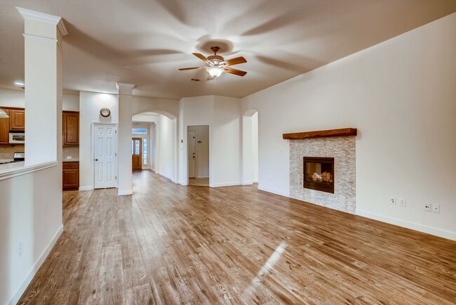 Building Photo - 2606 Mingus Dr