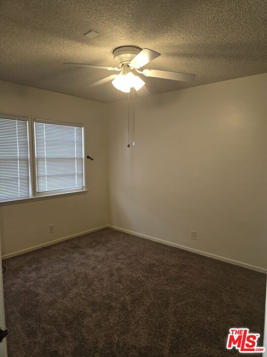 Building Photo - 6243 S Fairfax Ave