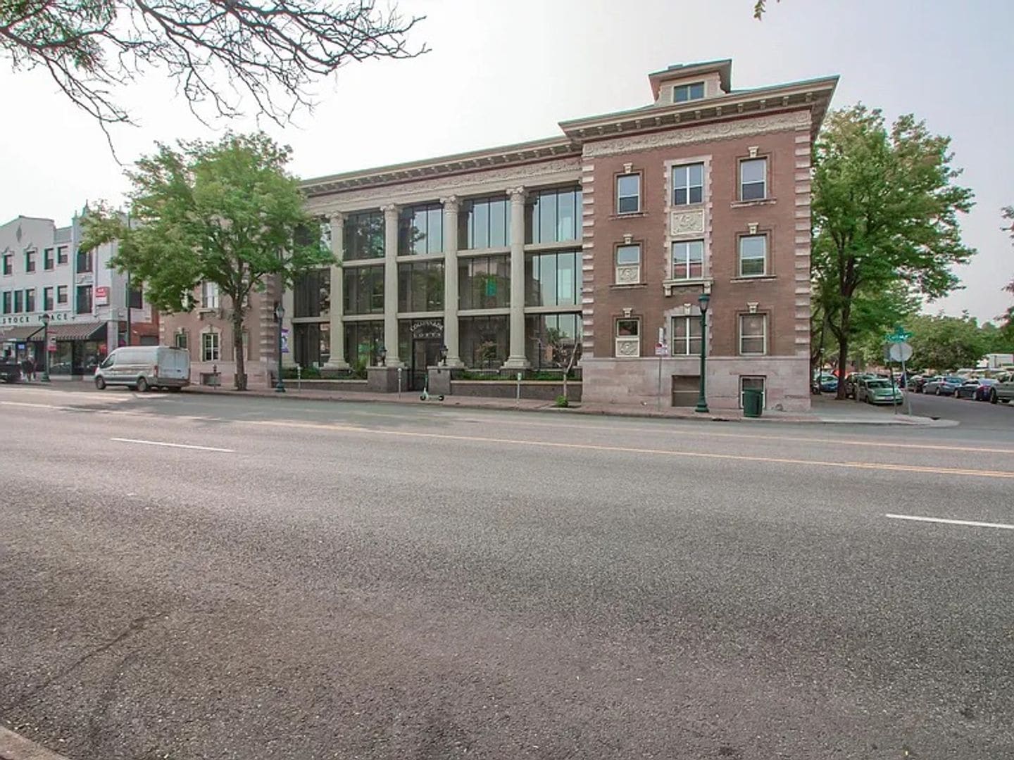 Building Photo - 1210 E Colfax Ave