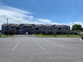 Building Photo - Bridge View Apartments