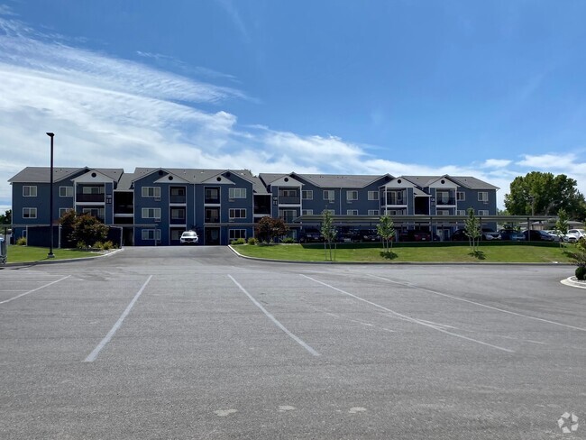 Building Photo - Bridge View Apartments