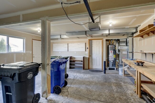 Building Photo - 3 bed 2.5 bath Home in Cherry Hill