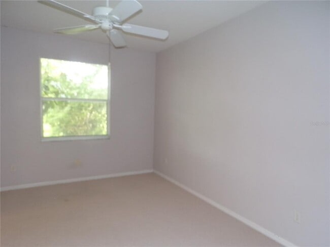 Building Photo - 2732 Royal Palm Dr