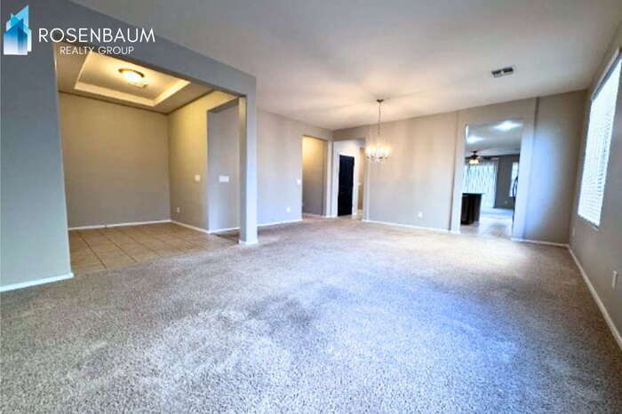 Building Photo - 2969 E Isaiah Ave