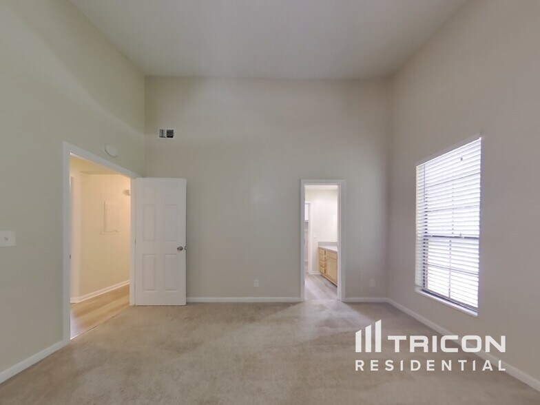 Building Photo - 6751 Alisma Ln