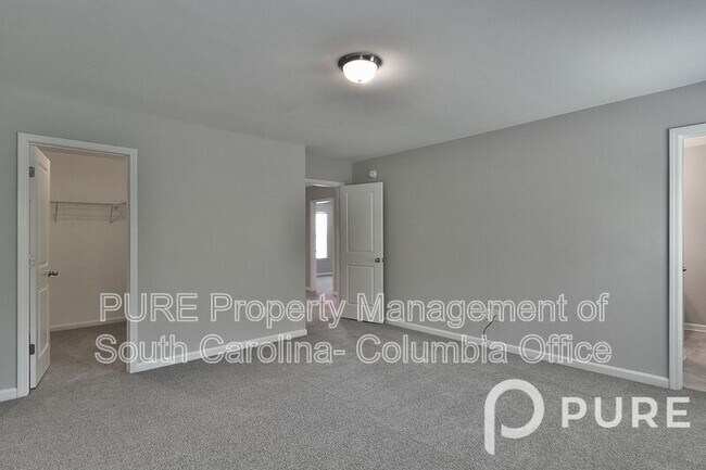 Building Photo - 340 Longfellows Ln