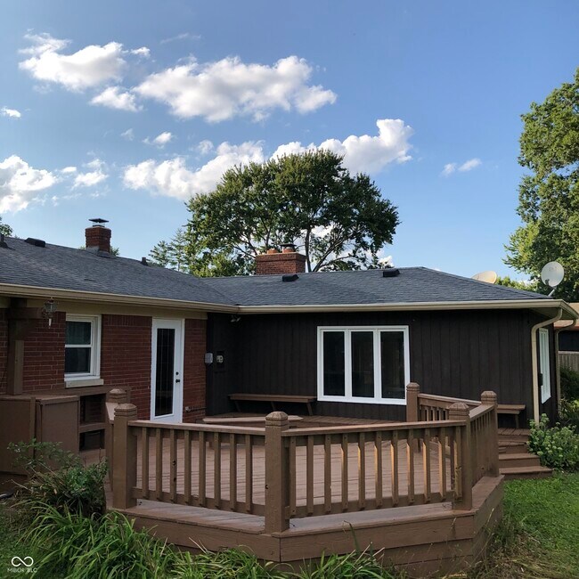 Building Photo - 6347 Breamore Rd