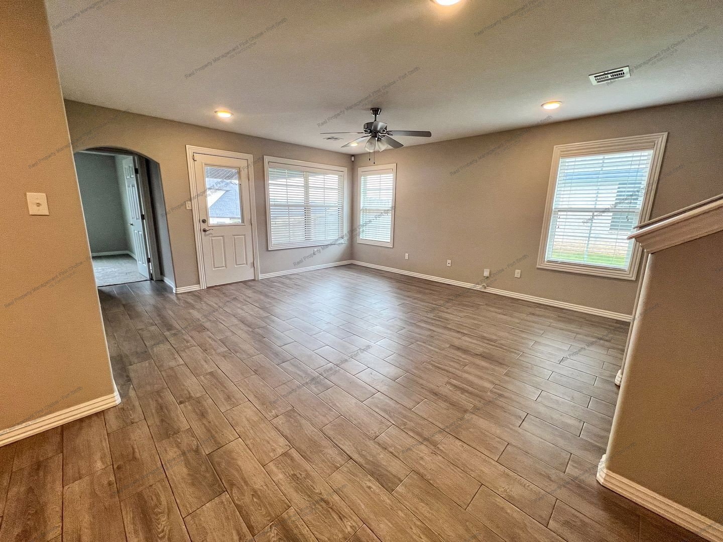 Building Photo - 6621 Leightyn Ln