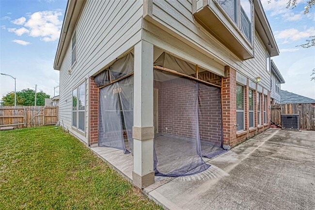 Building Photo - 14802 Dorray Ln
