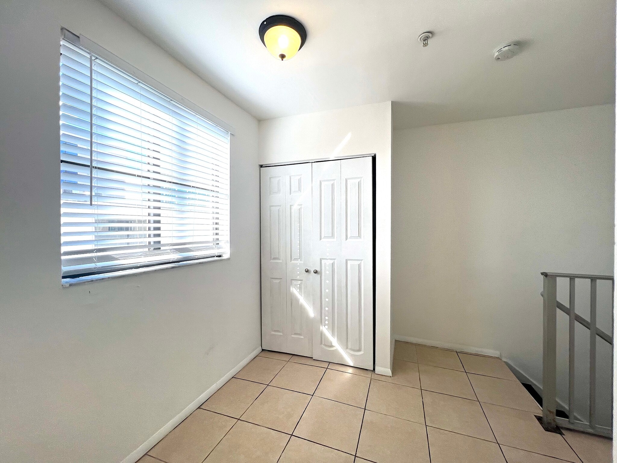 Building Photo - 1134 NW 5th St