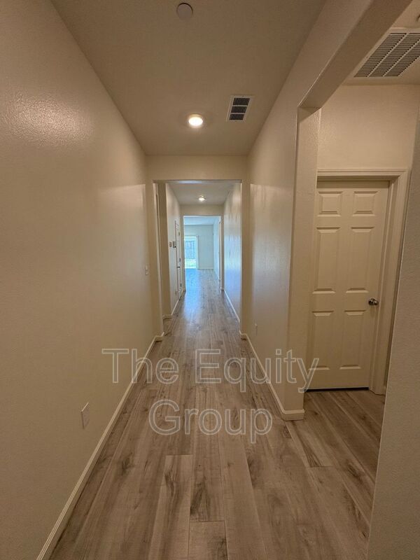 Building Photo - 2240 S Lebec St