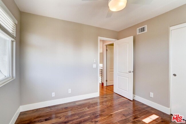 Building Photo - 3145 White Cedar Pl