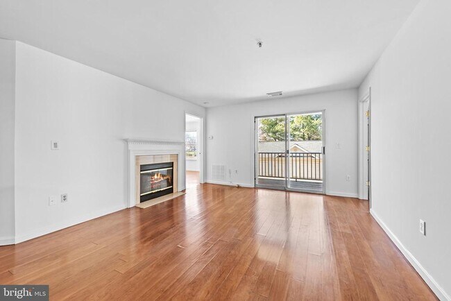 Building Photo - 11804 Eton Manor Dr