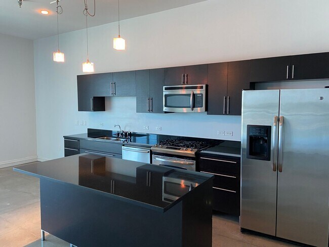 Building Photo - Downtown loft-living at its best - unfurnished loft