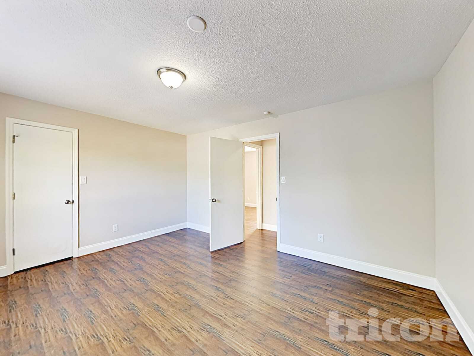 Building Photo - 5801 Leaf Ct