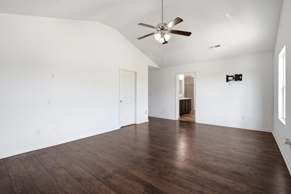 Building Photo - 4599 Woodford Cir