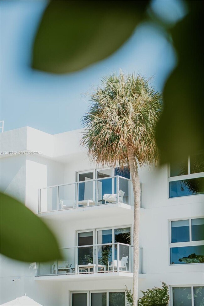 Building Photo - 291 Bal Bay Dr