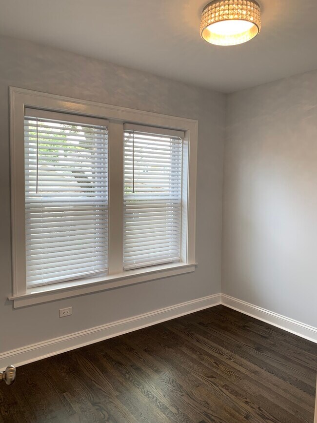 Building Photo - 3929 N Whipple St