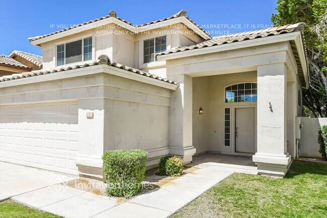 Building Photo - 7138 West Via De Luna Dr