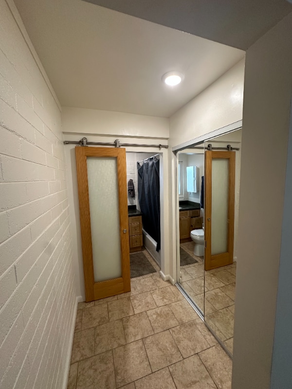 Building Photo - 931 Grand Ave