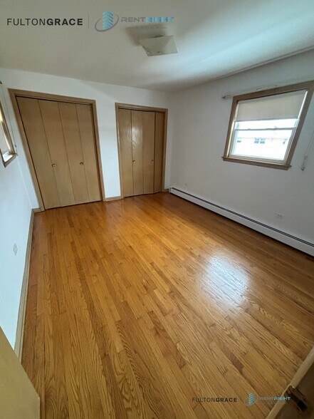 Building Photo - 5443 N Sayre Ave