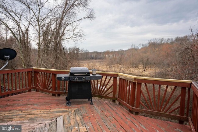 Building Photo - 8654 Venoy Ct