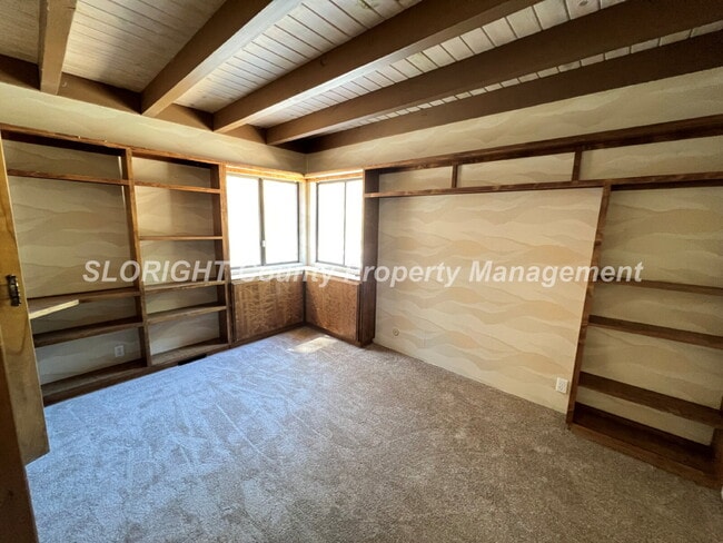 Building Photo - AVAILABLE MAY - Large 4 Bedroom / 3 Bathroom Home in Santa Margarita