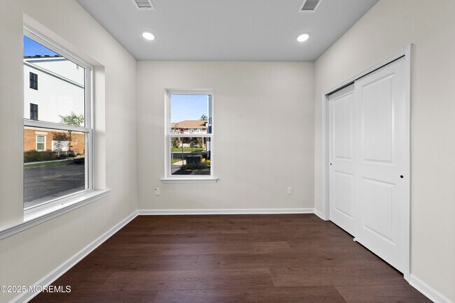 Building Photo - 86 Driftwood Cir