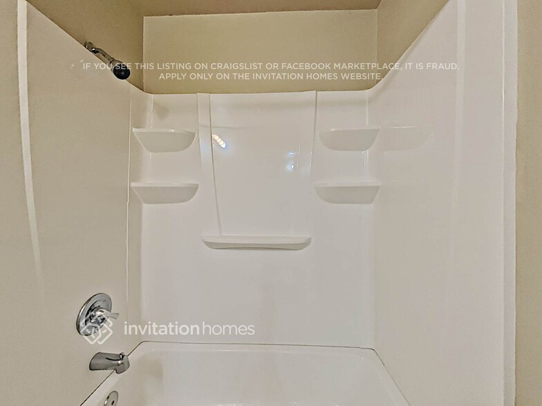 Building Photo - 7628 194th St SW