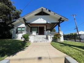 Building Photo - 6902 N Figueroa St
