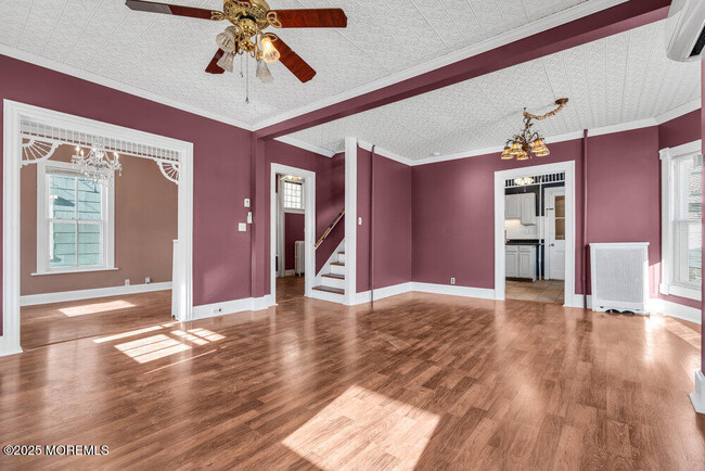 Building Photo - 31 Embury Ave