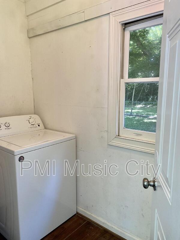 Building Photo - 5154 Pond Creek Rd