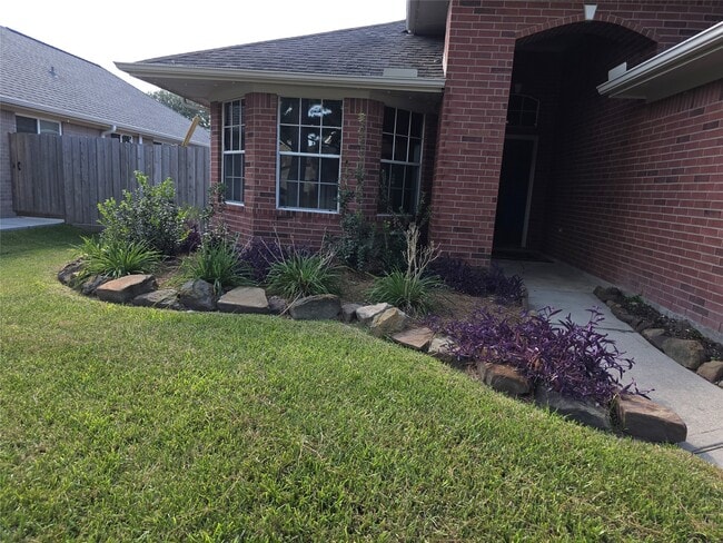 Building Photo - 14925 Cypress Ridge Grove Ln
