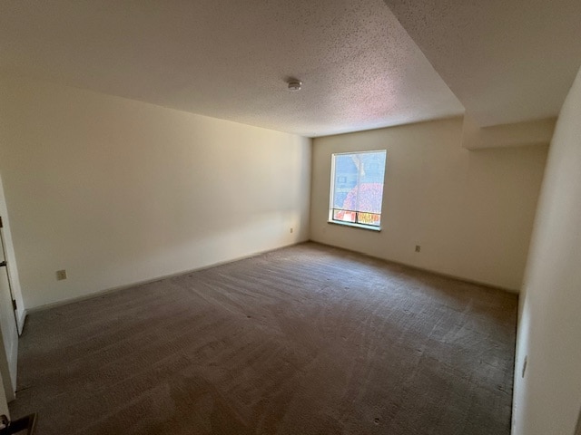 Building Photo - W192S7839 Overlook Bay Rd