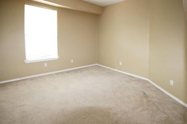 Building Photo - 63 Ledgestone Pl