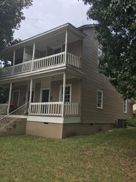 Building Photo - 1143 Olympia Ave
