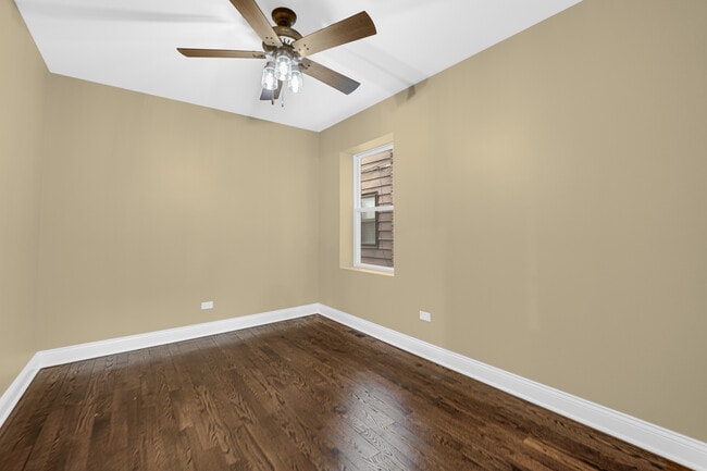 Building Photo - 7316 S Rockwell St