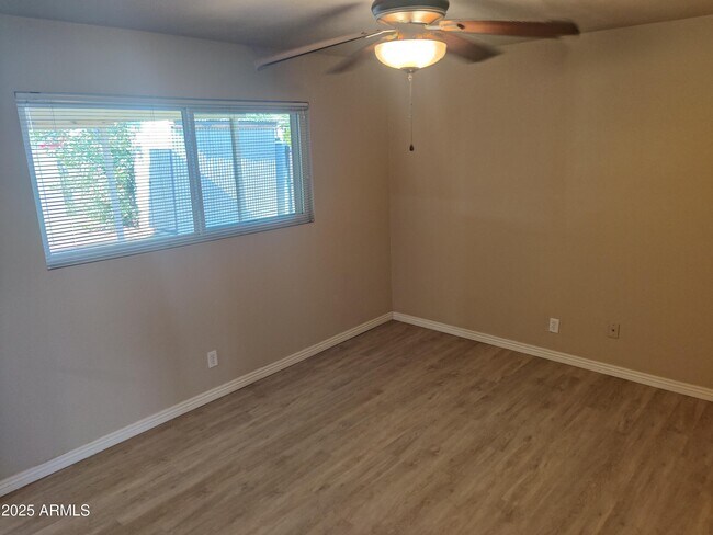 Building Photo - 1314 N 71st St