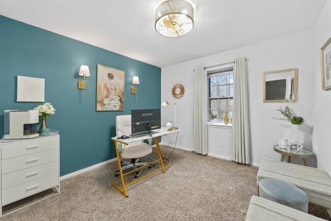 Building Photo - 22318 Greenbrook Dr