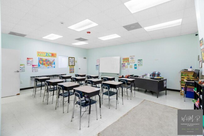 Building Photo - 926 Quincy St