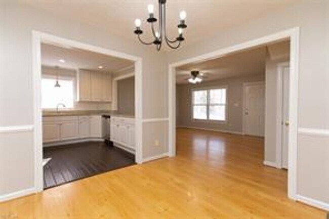 Building Photo - Call Sabrina at 757-767-0767 for more information