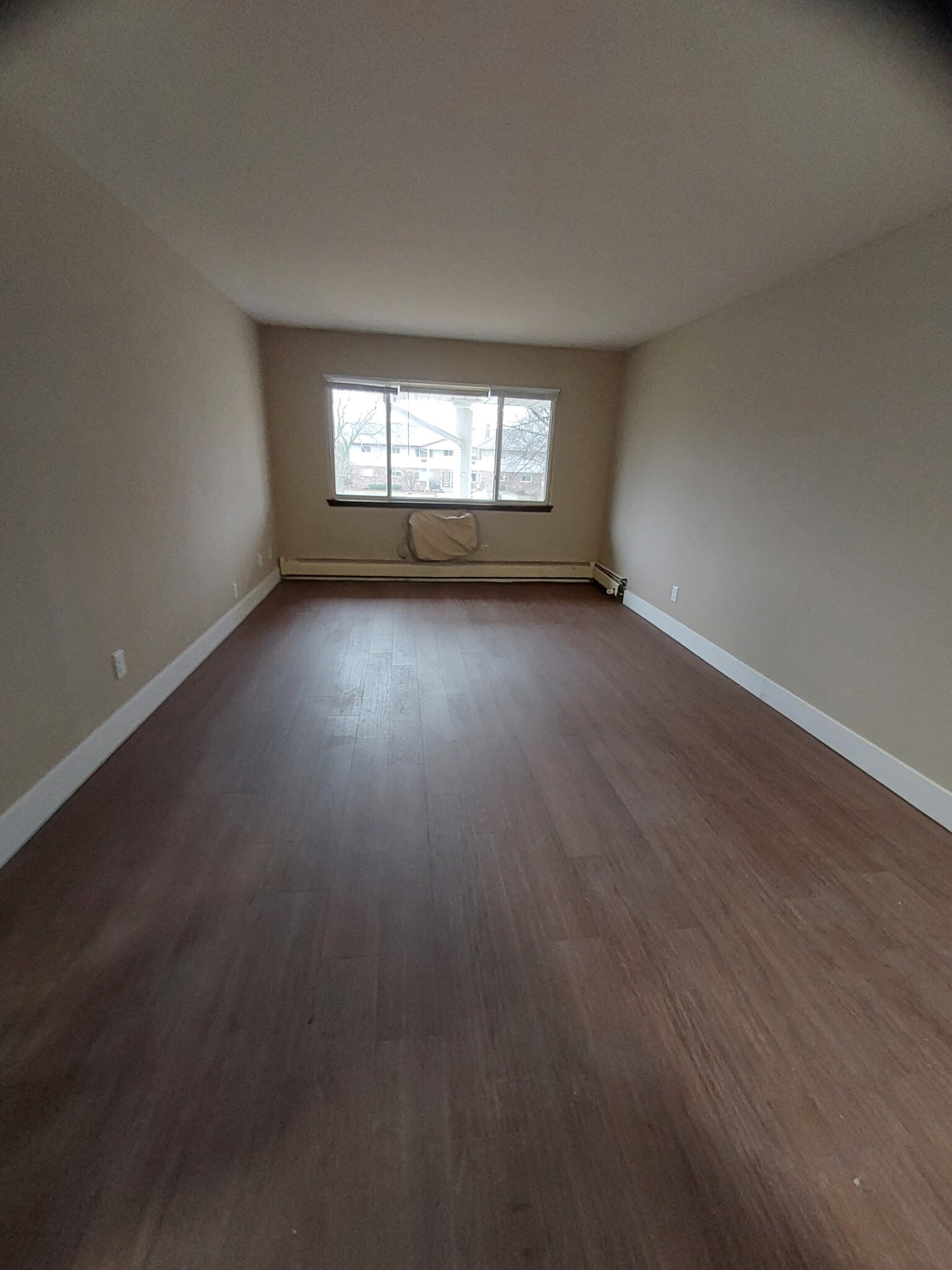 Building Photo - Sunnyslope Estates