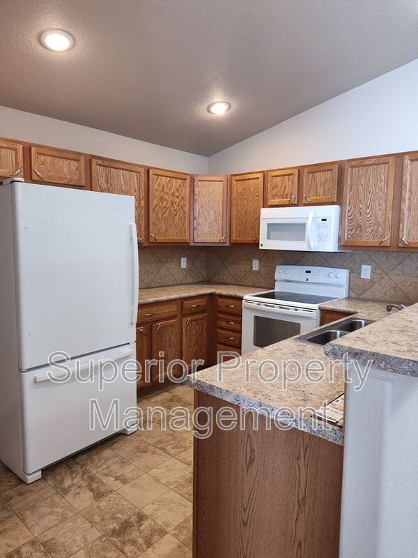 Building Photo - 3733 Gunsmoke Rd