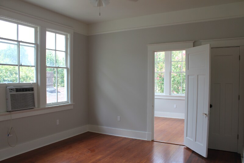 Building Photo - 2309 St Charles Ave