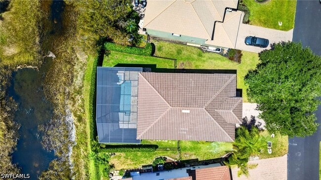 Building Photo - 9734 Silvercreek Ct