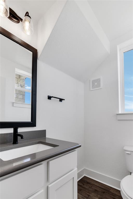 Building Photo - 8589 Meridy Lp