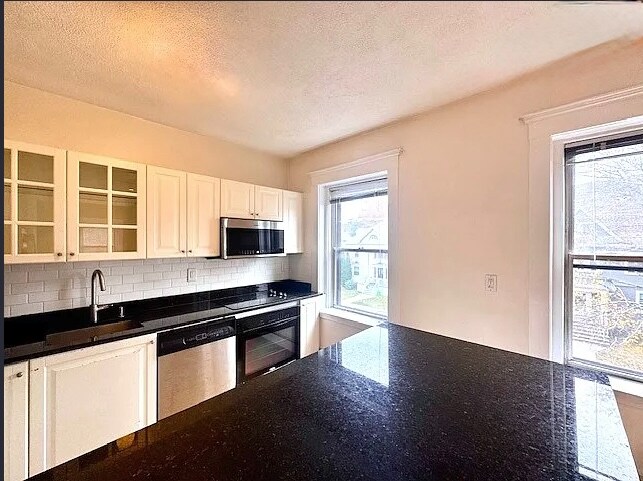 Building Photo - 19 South St