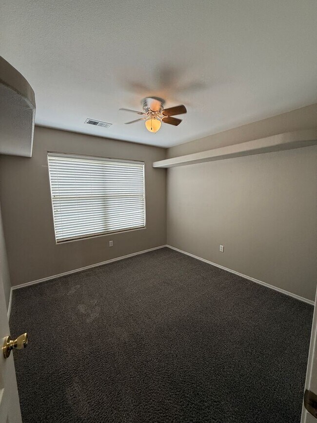 Building Photo - 2526 Tuscan Hills Ln