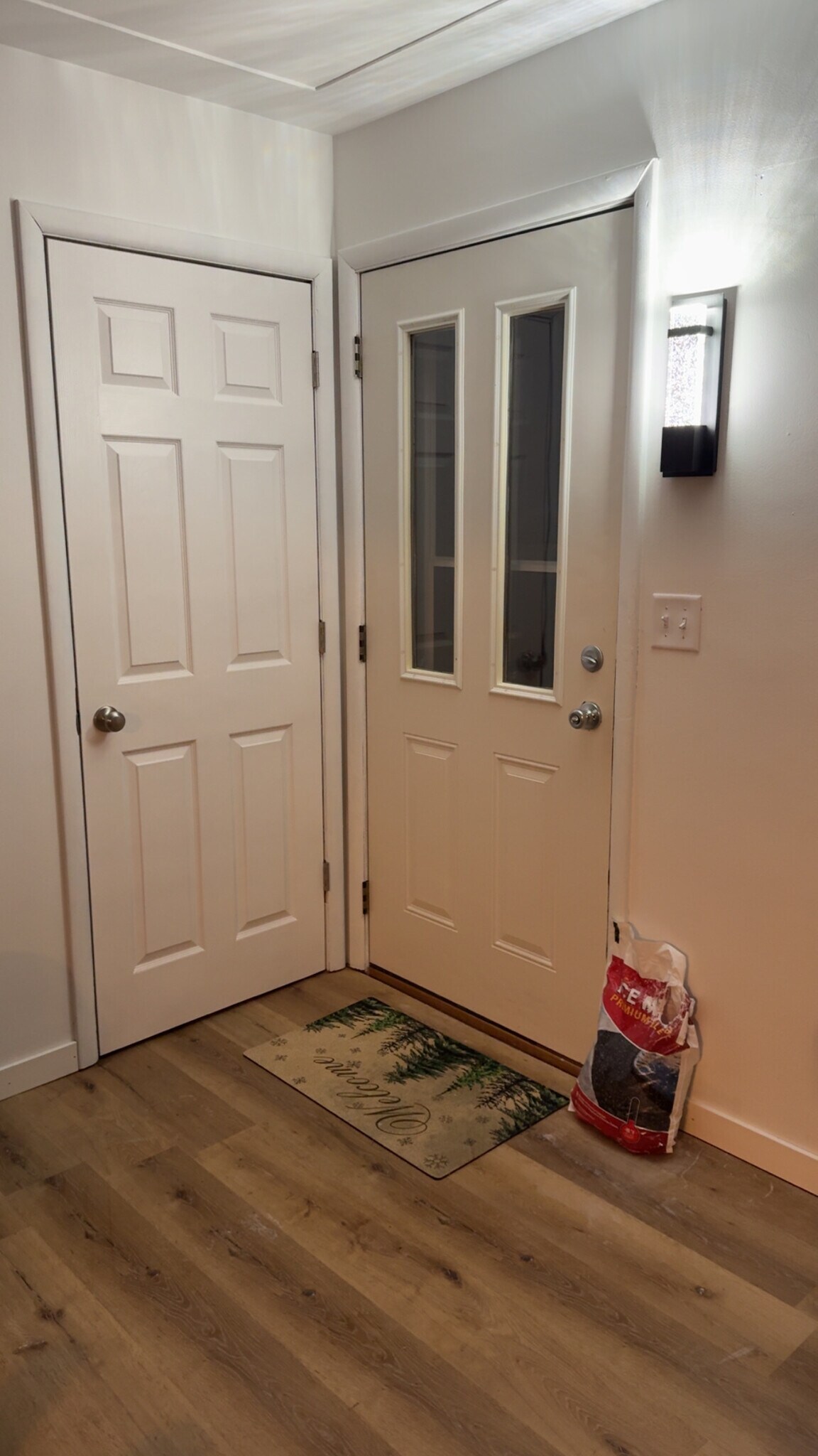 Front door and closet - 7791 Whitehall Rd
