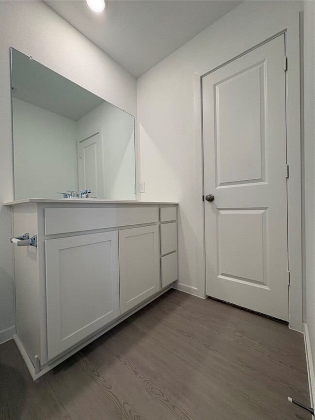 Building Photo - 5727 Little Redwing Dr